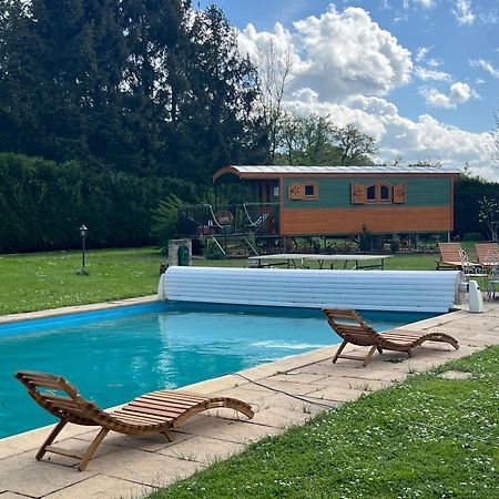 La Roulotte Deluxe De Malpas Acomodação com café da manhã Quingey Exterior foto